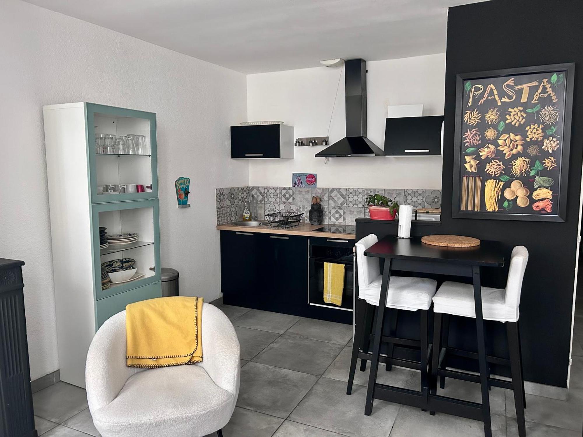 Cosy Avec Balcon, Centre Historique